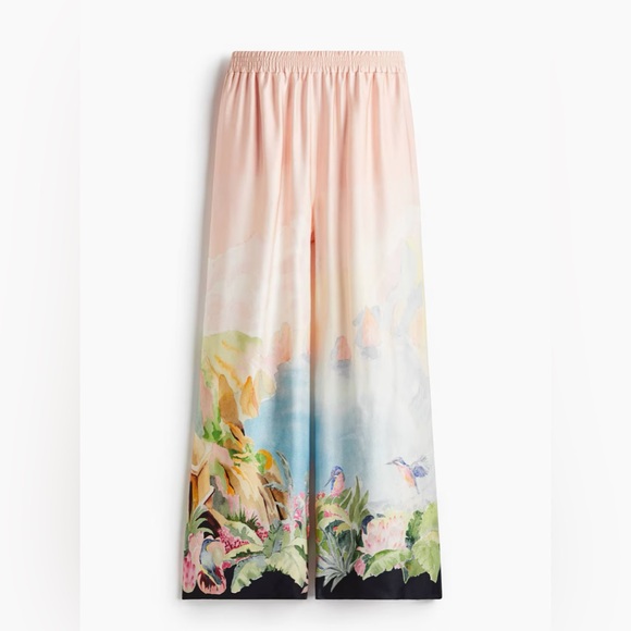 Printed pull on pants xl - Picture 3 of 3